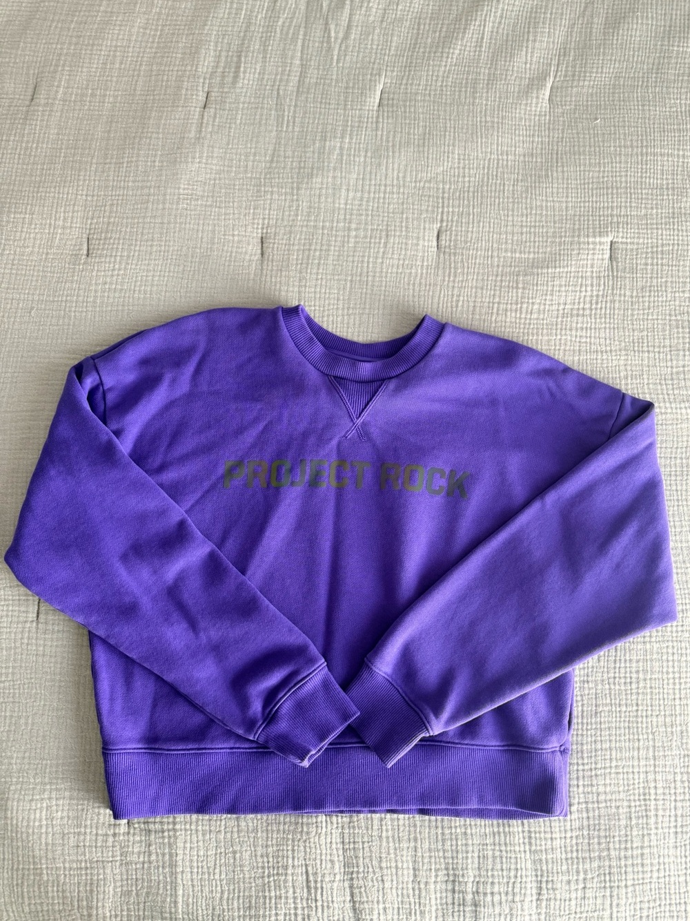 Project Rock Cropped Sweatshirt